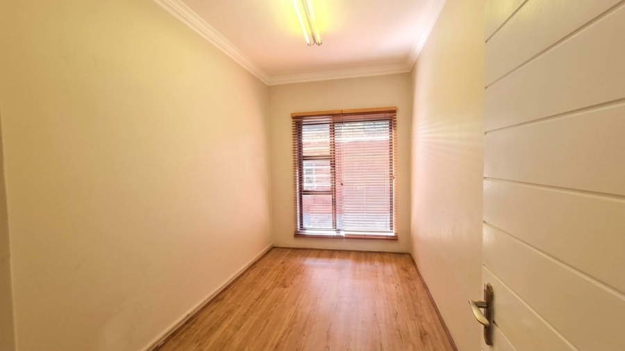 3 Bedroom Property for Sale in Hunters Home Western Cape
